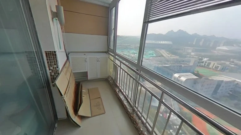 Deep Blue Apartment - View 5