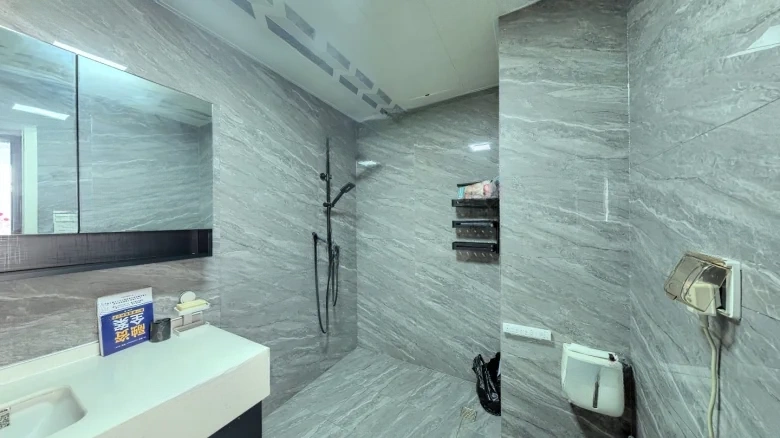 North America New Heavenland Fashion Center - View 8