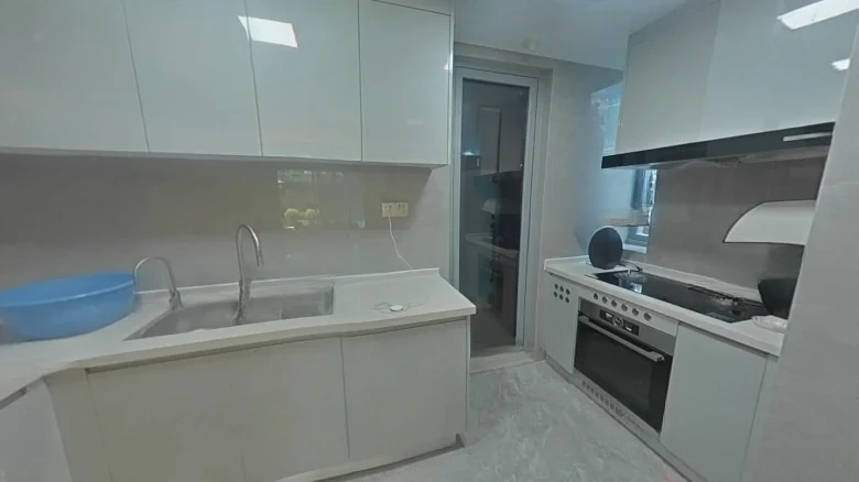 Emerald City Golden Sands Phoenix Rise at Dawn - View 10