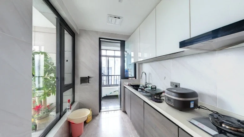 Vanke Jade Park Phase I - View 6