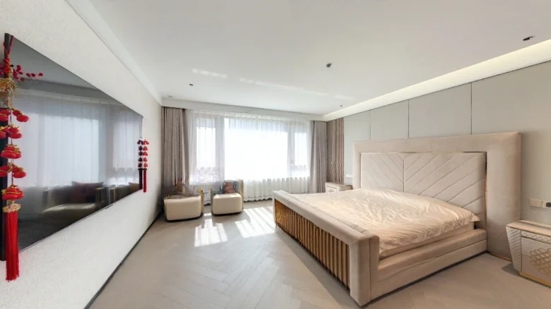 One Lake International - View 3