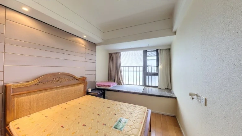 Hongzhou Tianxi - View 3