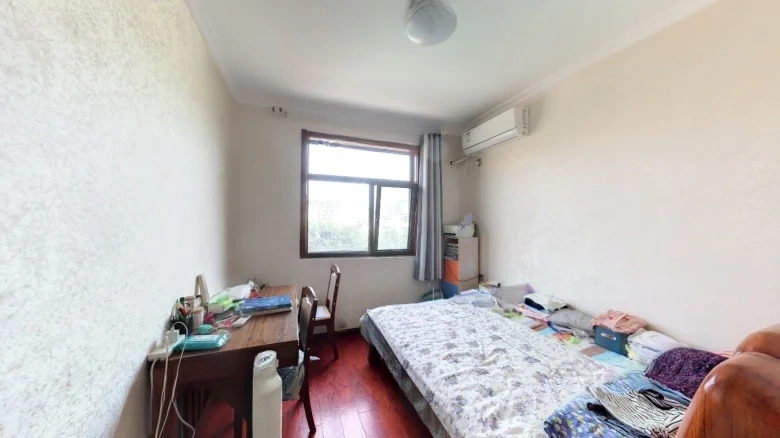 Mount Teacher North Street 8 Courtyard - View 1