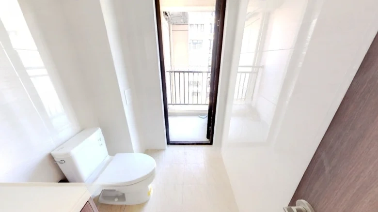 Spring Wind South Bank East Garden - View 9