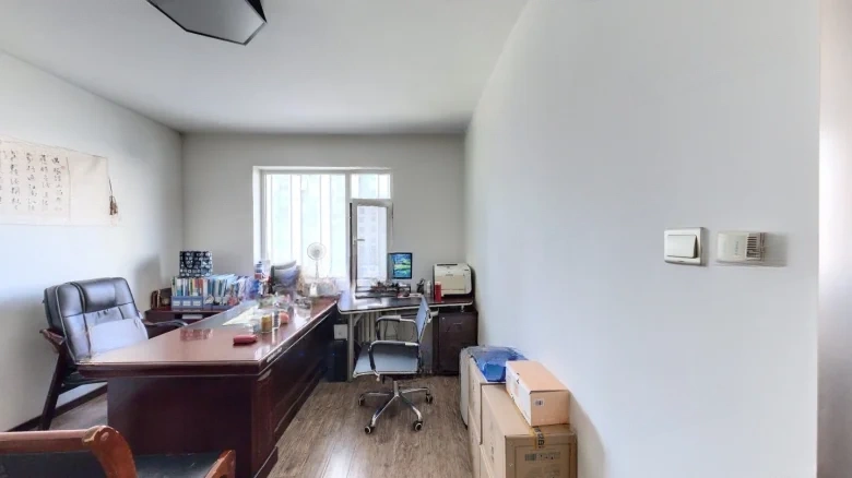 Jiu Gang Tower - View 2