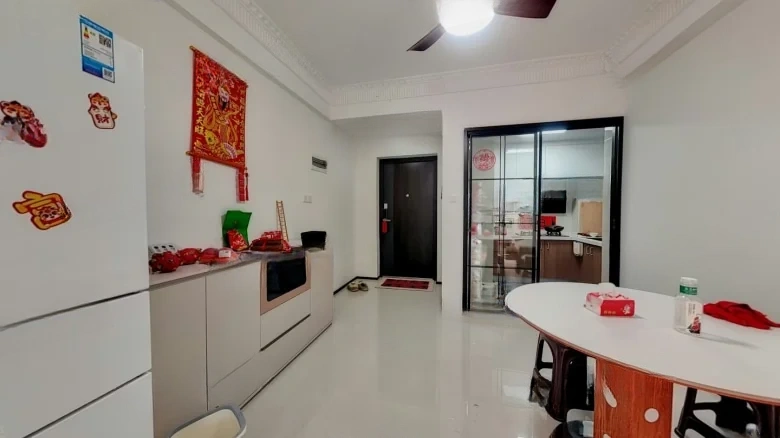 Hygge Mansion - View 2