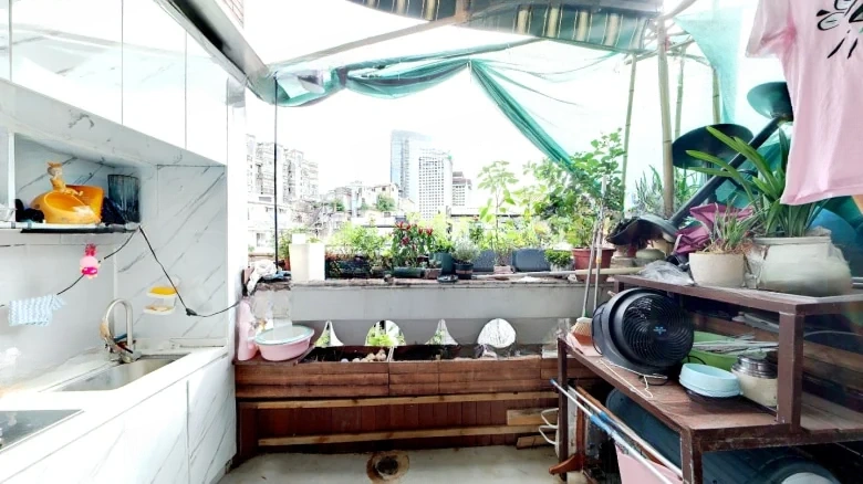 Nan Zhong Plaza - View 6