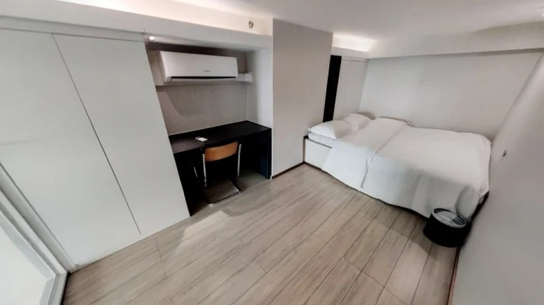 Hua Yuan Hu Times - View 2