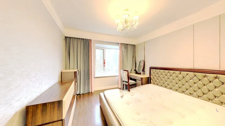 Banff Garden - View 3