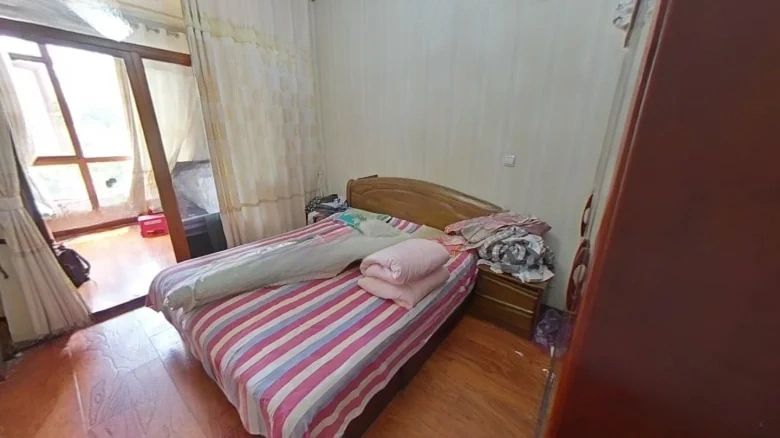 Elegant Imperial Manor - View 6