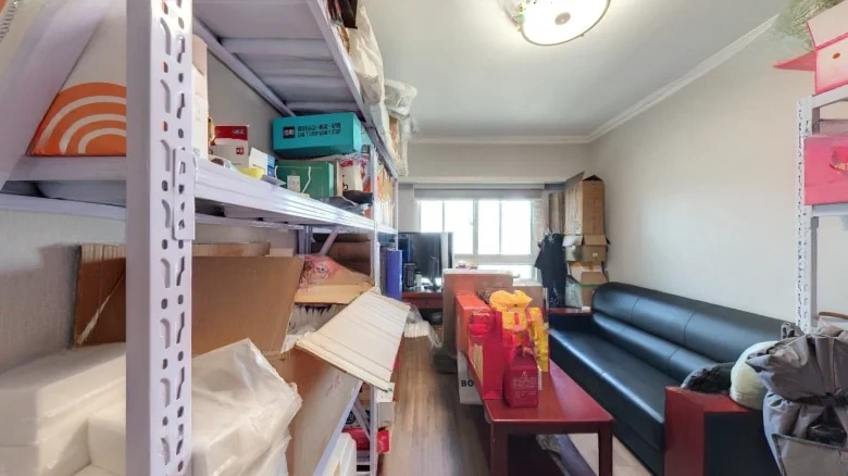 Aurora Gate Royale - View 3