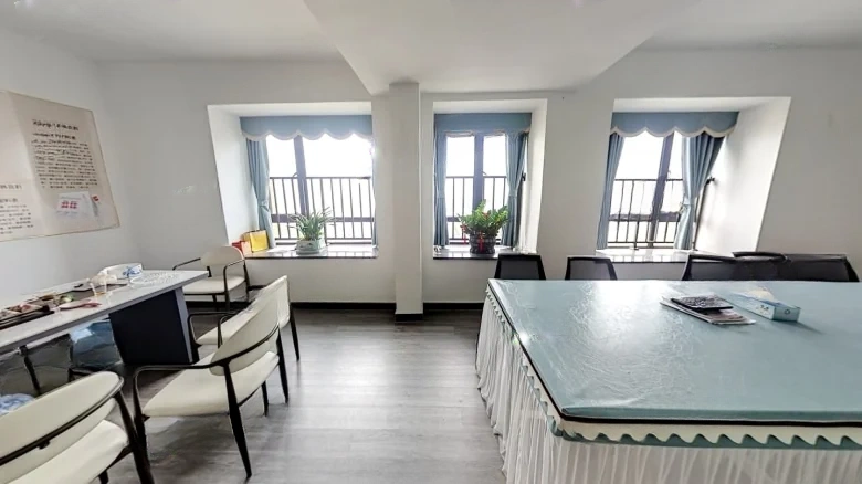 Maple Forest Home Garden - View 3