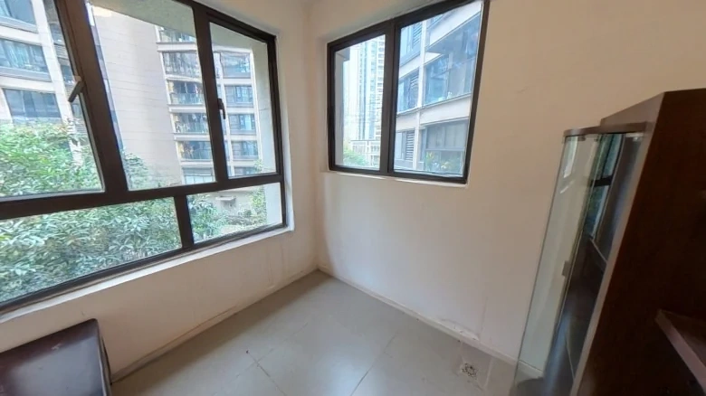 Poly Gezhouba Hyde Mansion - View 3