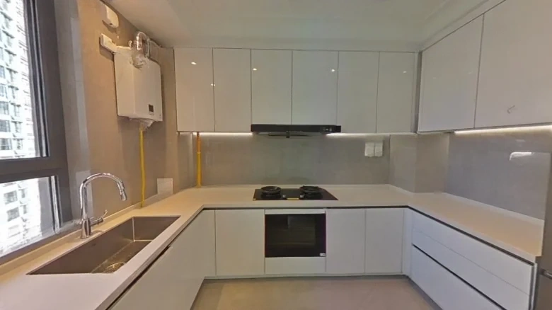 Silent Wave Mountain - View 9