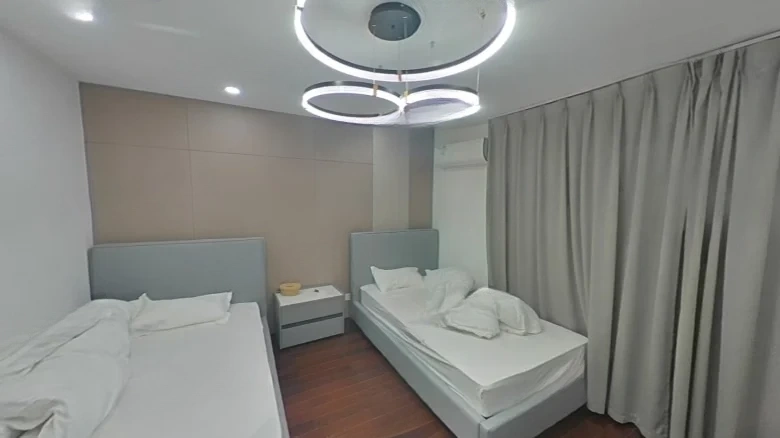 Beryl Valley - View 5