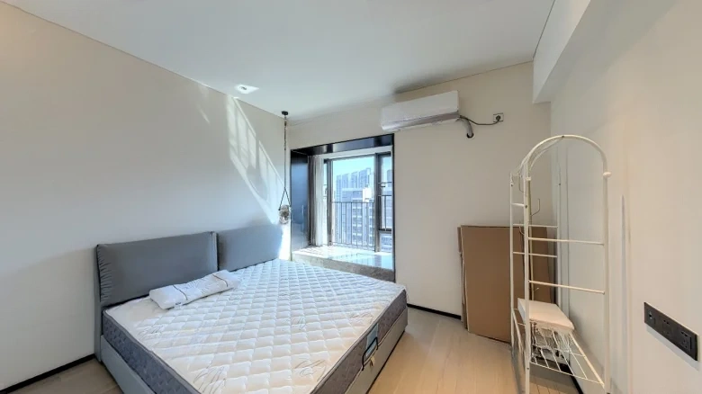 Polytery Pleasant Hall - View 4