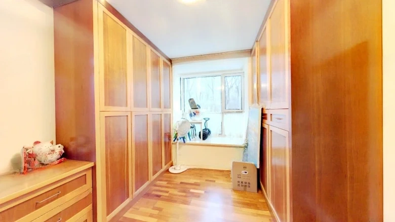 Imperial View New World - View 4