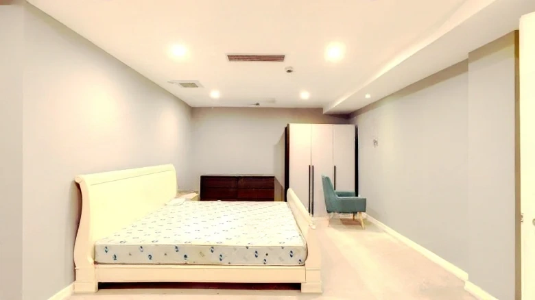 Lemont Lake Villa - View 8