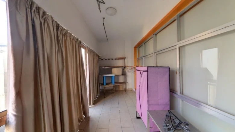 Golden Beverly - View 17