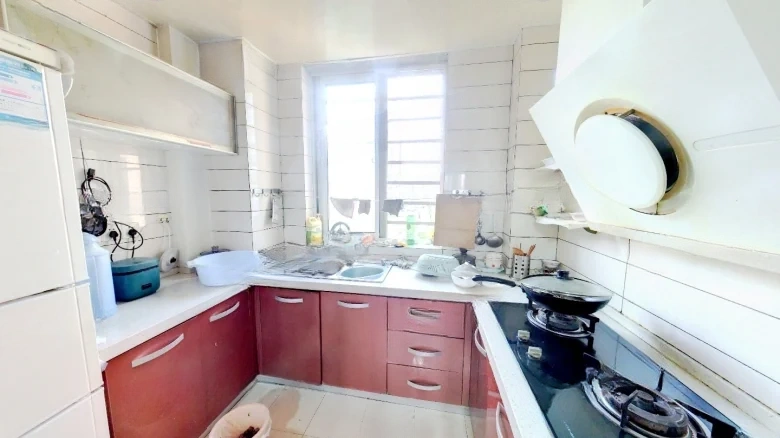 Silver City West Bank International District III - View 6