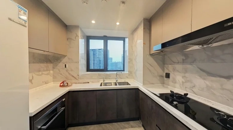 IFC International Finance Center Residence - View 12