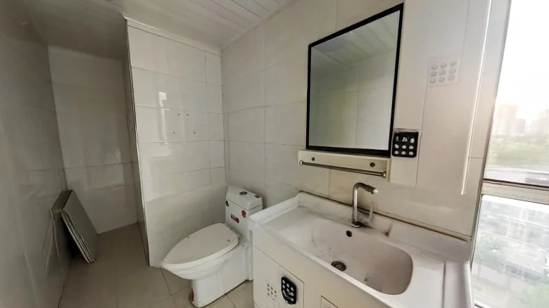 East Joy Square - View 10