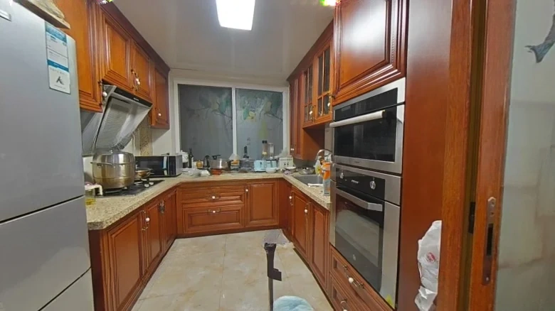 Yi Jing Yuan Garden - View 6