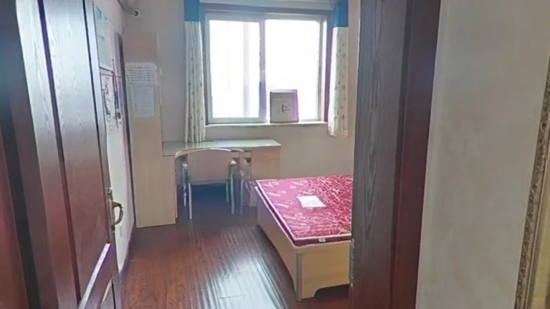 White Tiger Ink Scholarly Circle - View 2