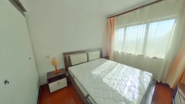 Lake Left Bank - View 2