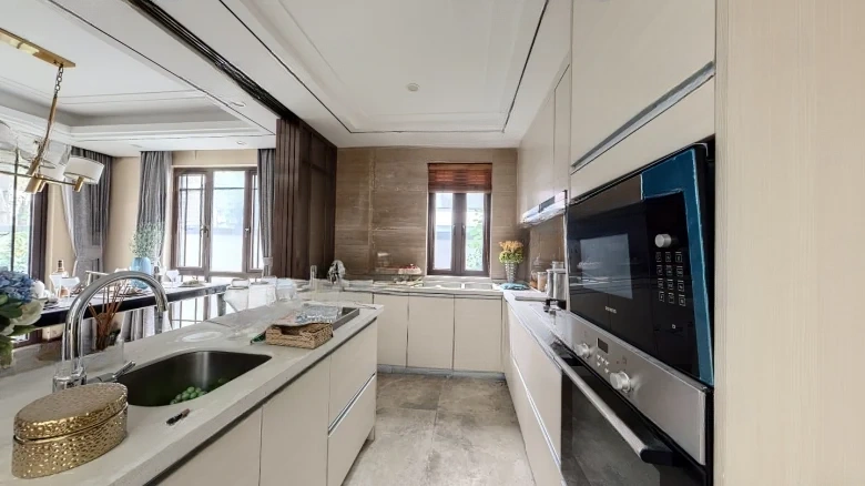 Nine Courtyard Mountain Residence - View 9