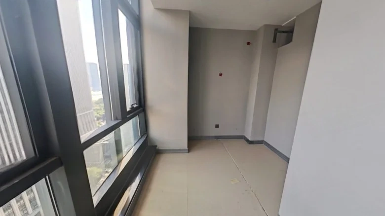 Golden Era Plaza - View 3