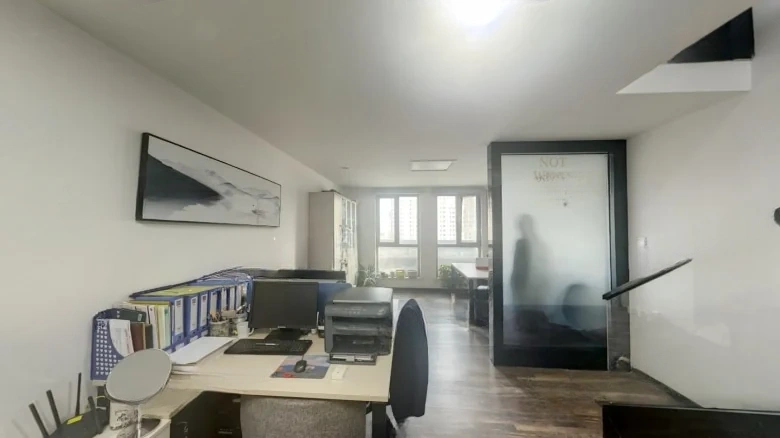 Famous City Plaza - View 4