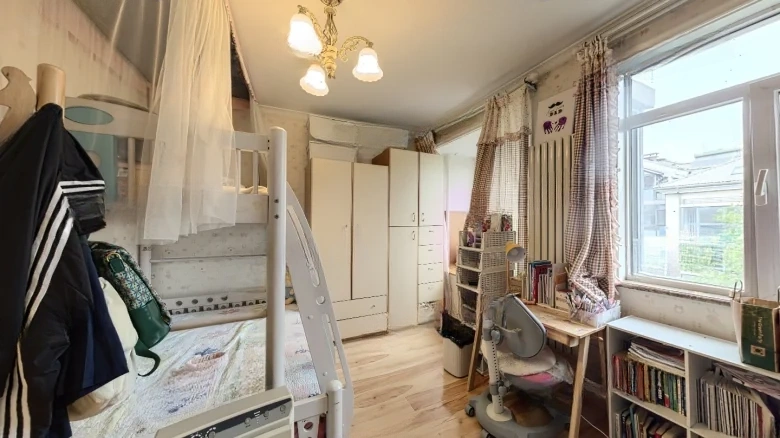 Golden Aromatic Grove Phase V - View 3