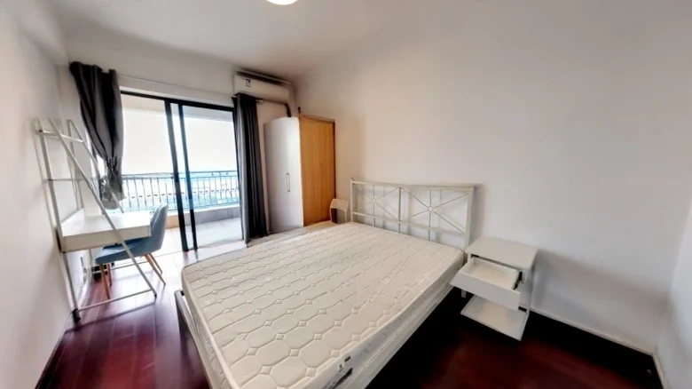 Roman Home Garden - View 6