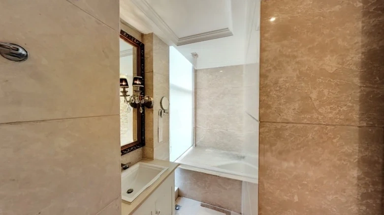 Jinshi International Grand Hotel - View 5