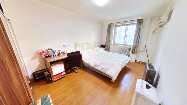 Hengfu Central Street 7 Courtyard - View 2