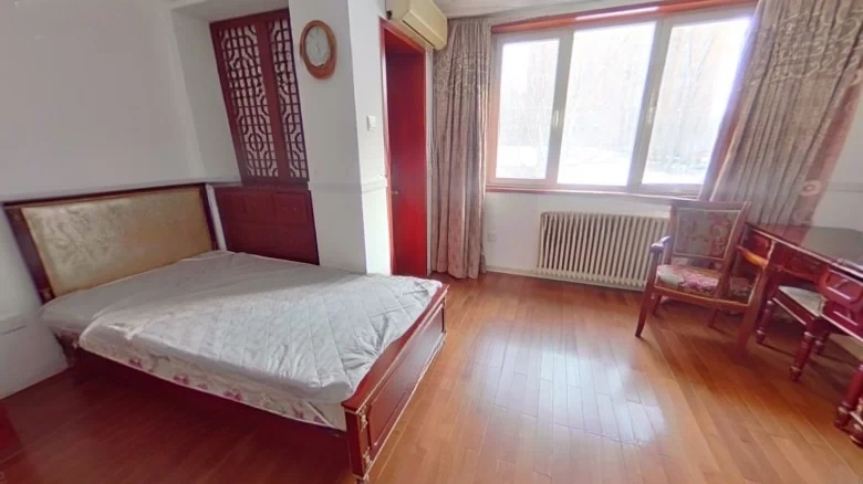 Violet Jade Manor - View 5