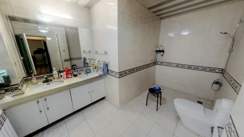 Round Bright Garden Villa - View 10