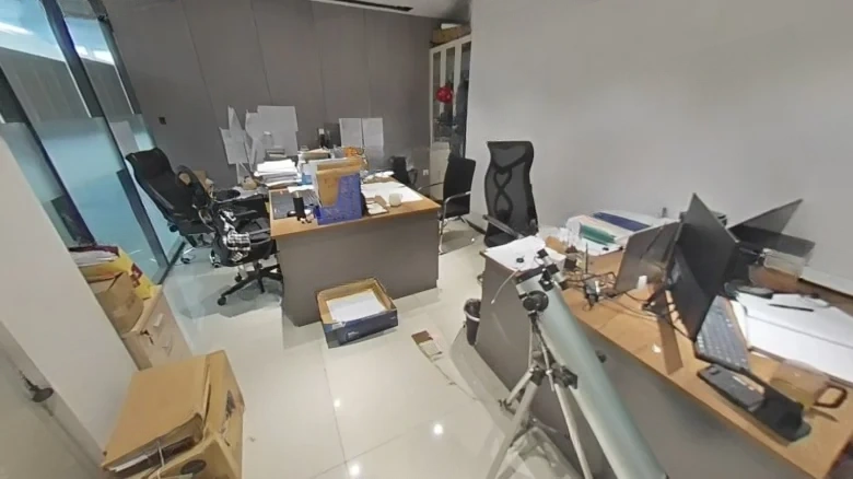 Floral Fragrance Overflowing City - View 5