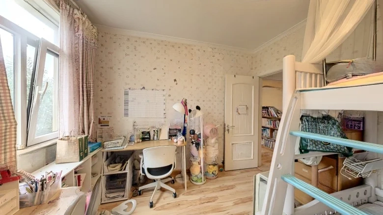 Golden Aromatic Grove Phase V - View 4