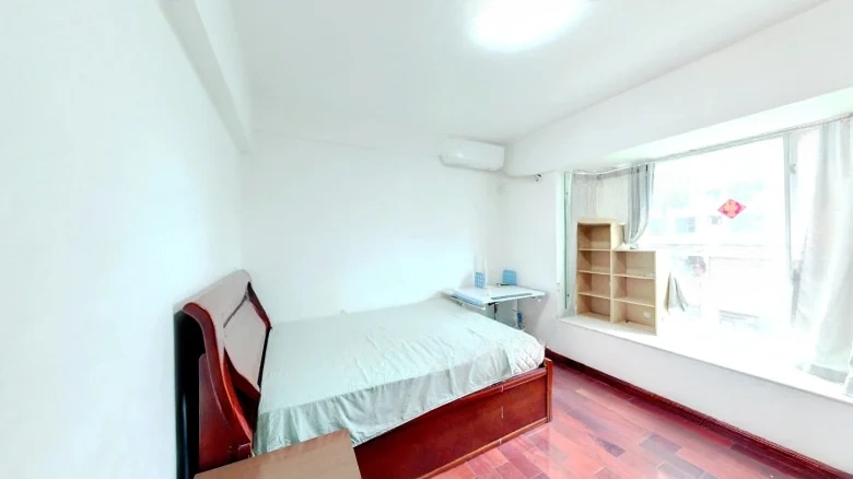 Golden Emperor Garden - View 2