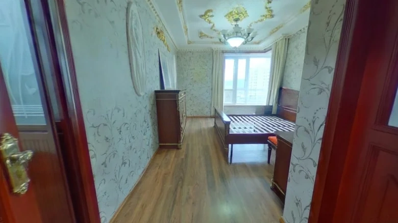 Green Cloud Reflecting Mountains - View 3