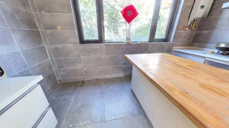 Towards East Island - View 10