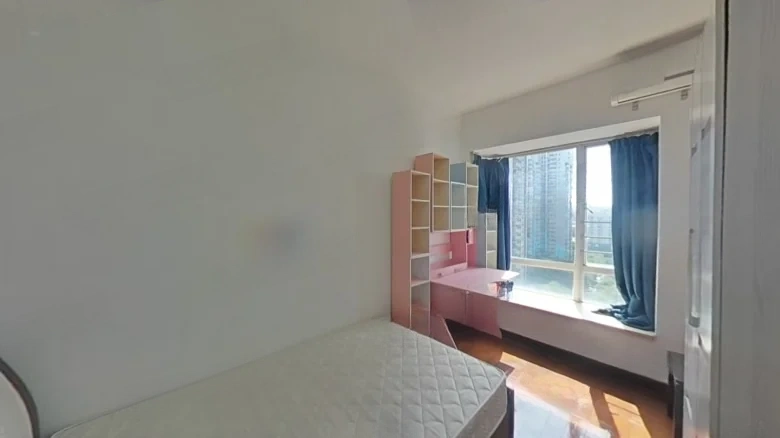 Pati Waterfront - View 2