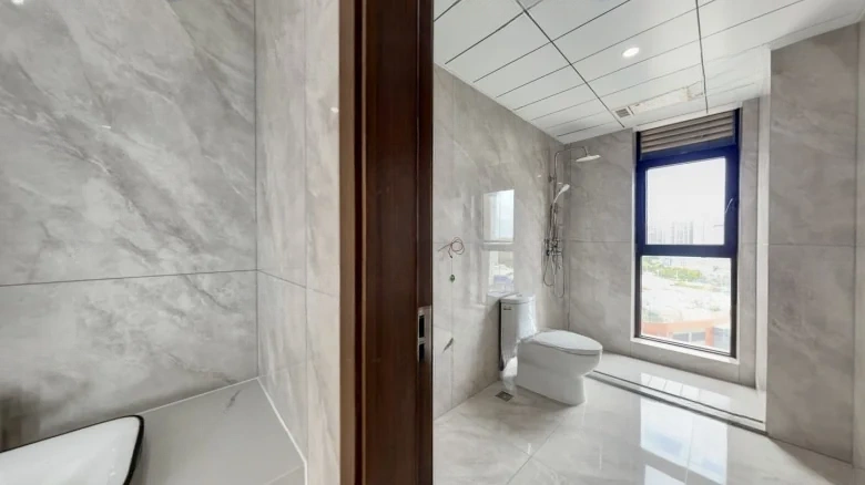 North Wing 99 Square - View 8