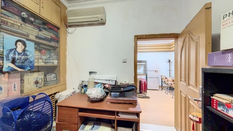 Dongjiaominxiang No. 13 Compound - View 5