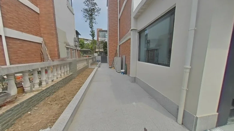 Beauty New World Golden Marvel Garden - View 16