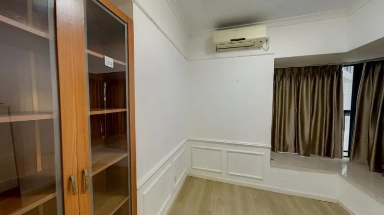 Boli Xin Yu - View 3