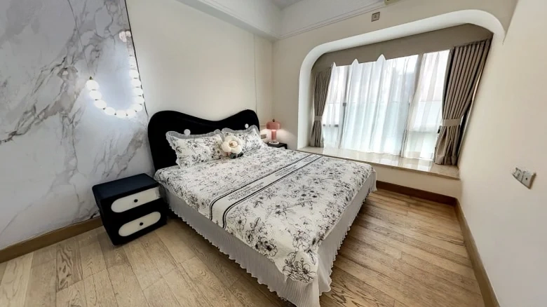 Poly Tianyue Apartment - View 4