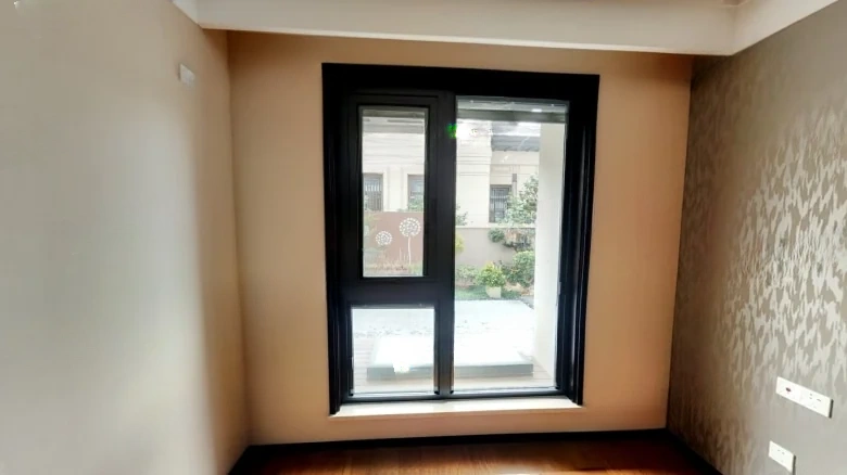 High Tech Purple Micro Hall - View 3